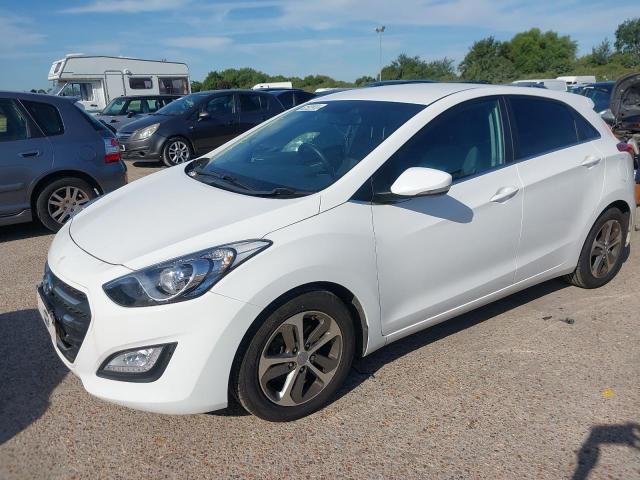 2016 HYUNDAI I30 SE NAV for sale at Copart SANDWICH