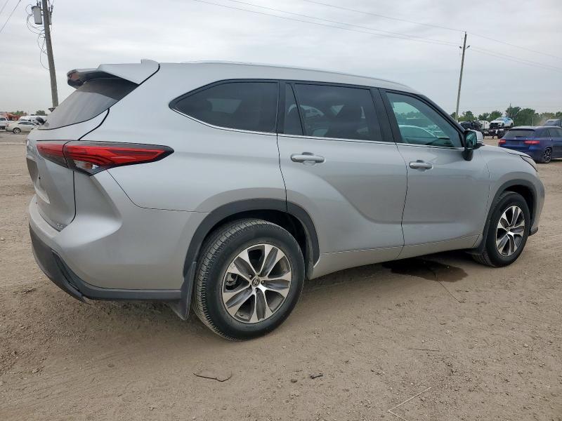  TOYOTA HIGHLANDER 2020 Srebrny
