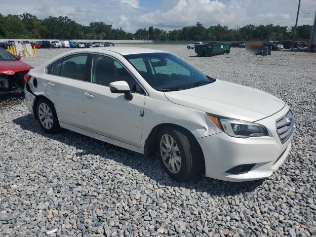  SUBARU LEGACY 2017 Biały