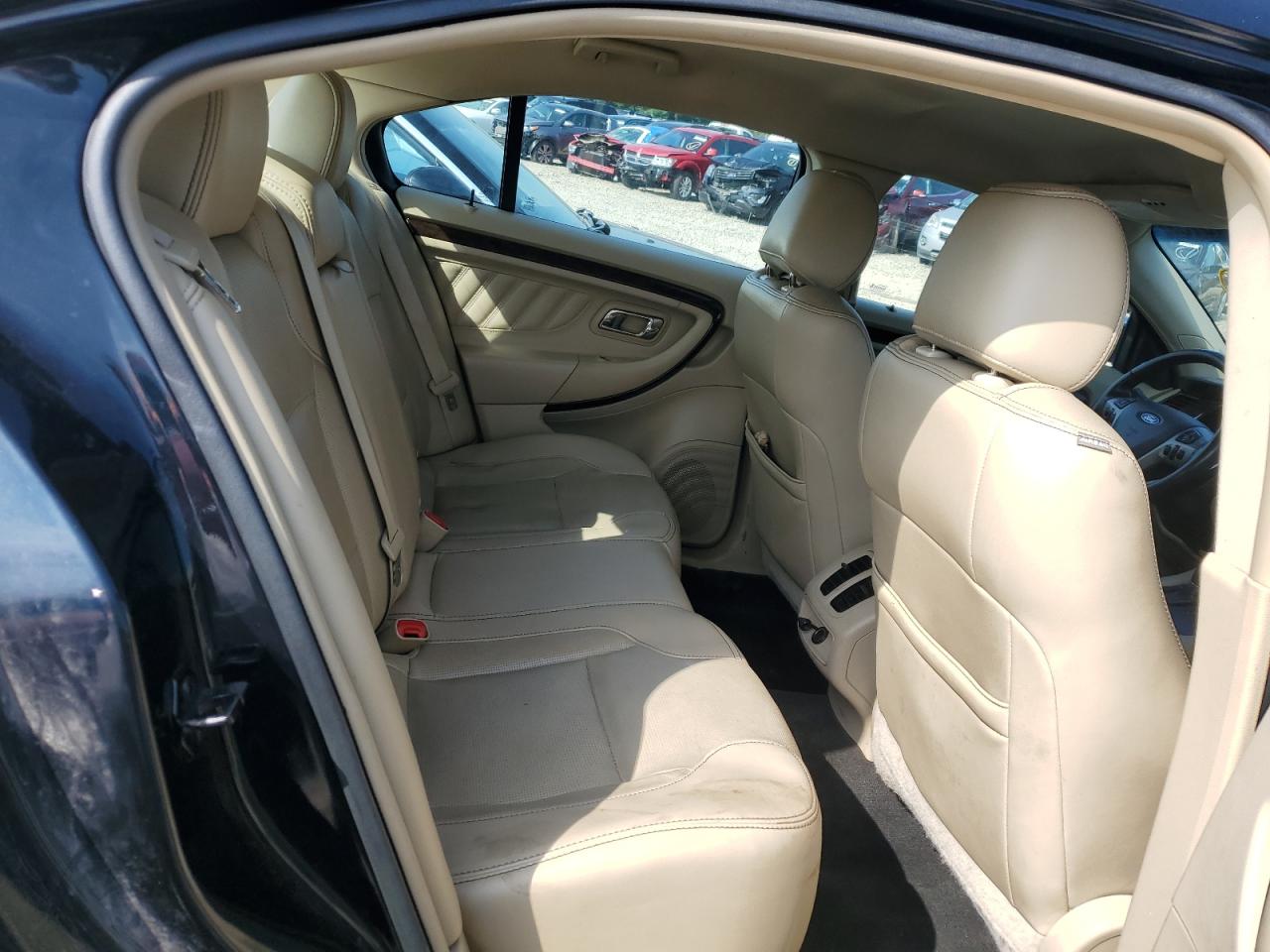 2015 Ford Taurus Limited VIN: 1FAHP2F84FG106190 Lot: 62664015