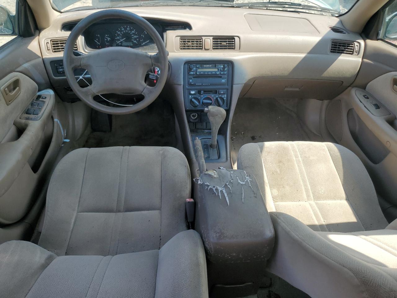 1999 Toyota Camry Ce VIN: 4T1BG22KXXU445309 Lot: 65040685