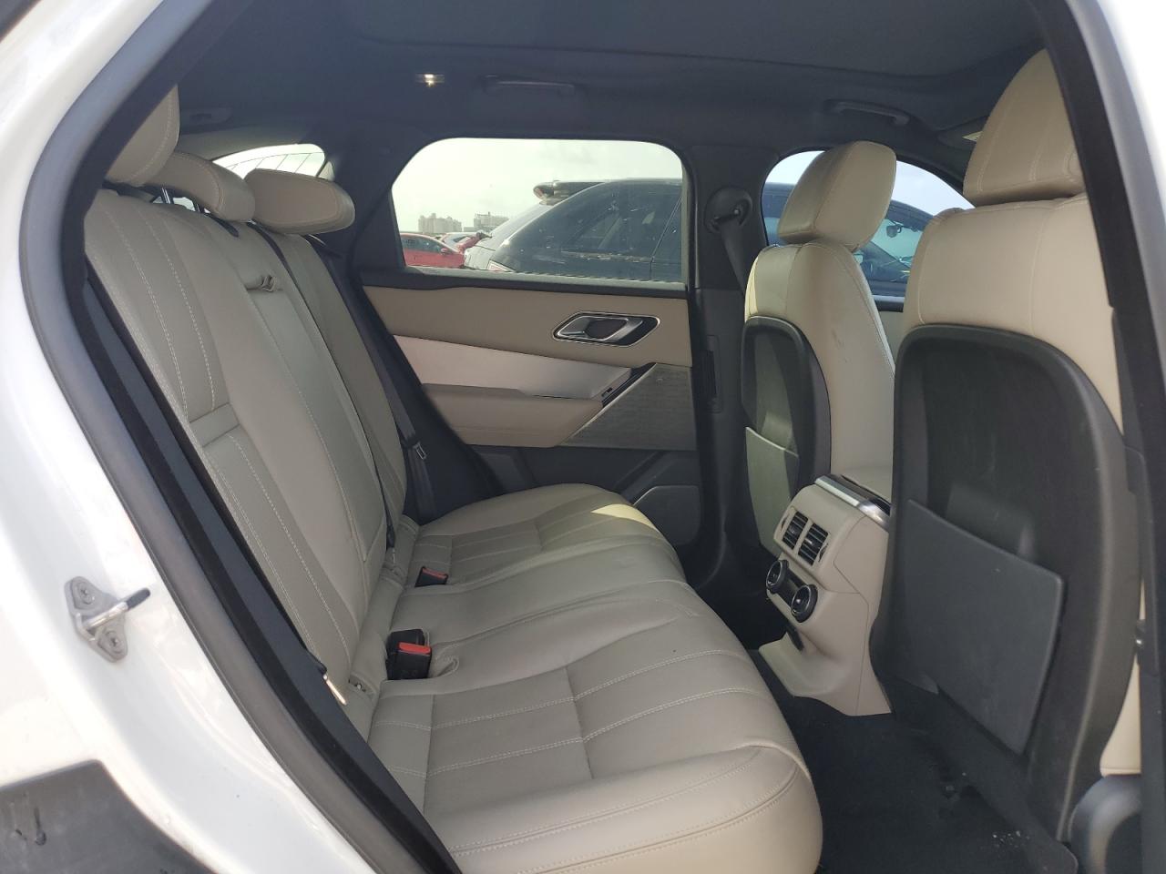 2019 Land Rover Range Rover Velar R-Dynamic Se VIN: SALYL2EX1KA218045 Lot: 62840635