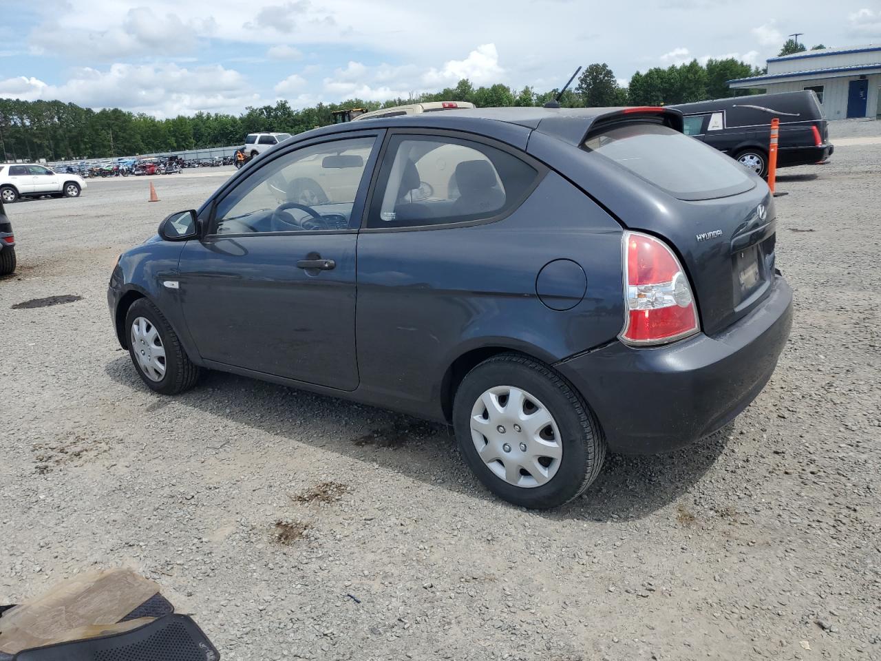 2008 Hyundai Accent Gs VIN: KMHCM36C58U061249 Lot: 63623735