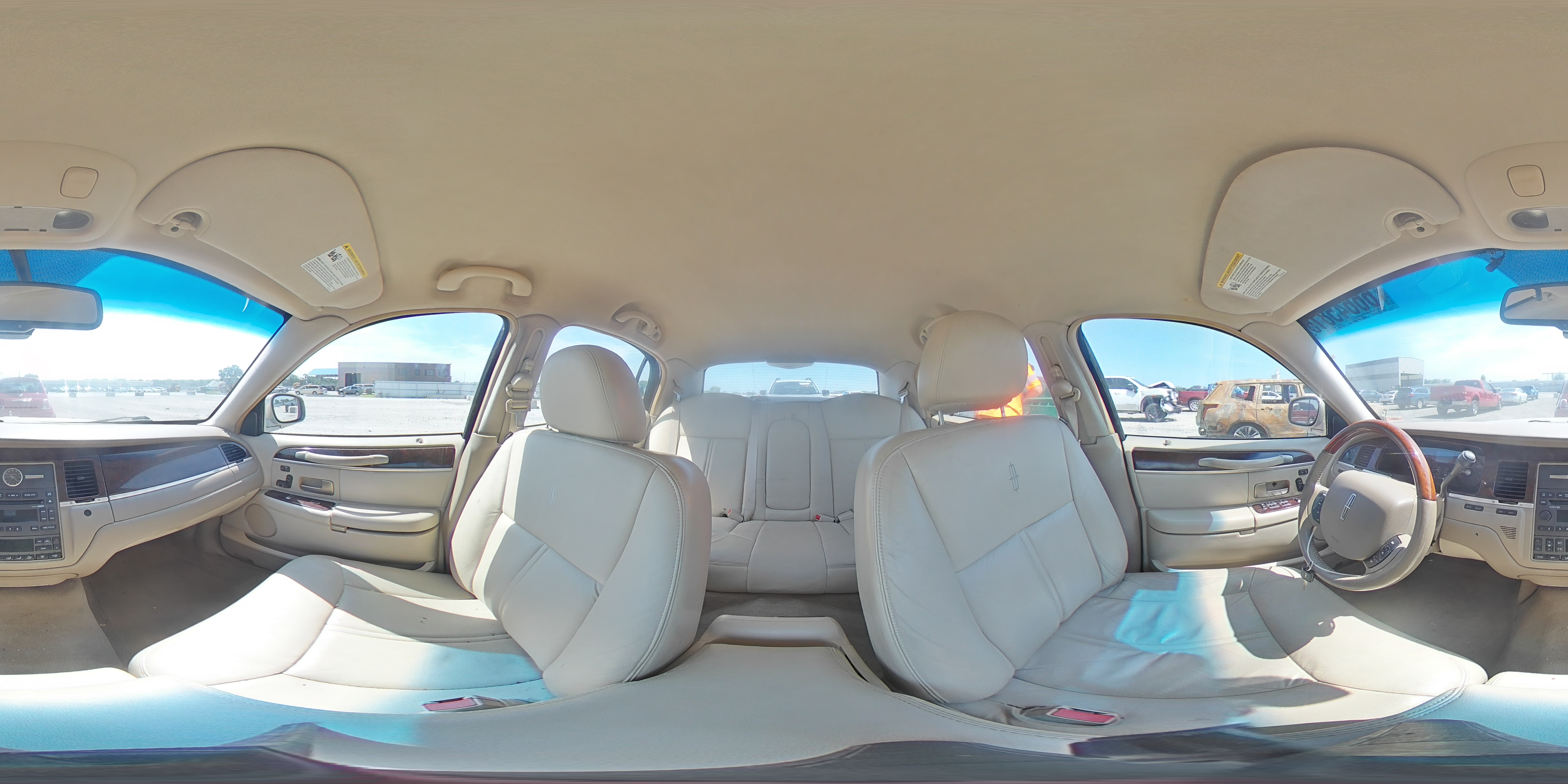 2008 Lincoln Town Car Signature Limited VIN: 2LNHM82W78X649956 Lot: 66645815