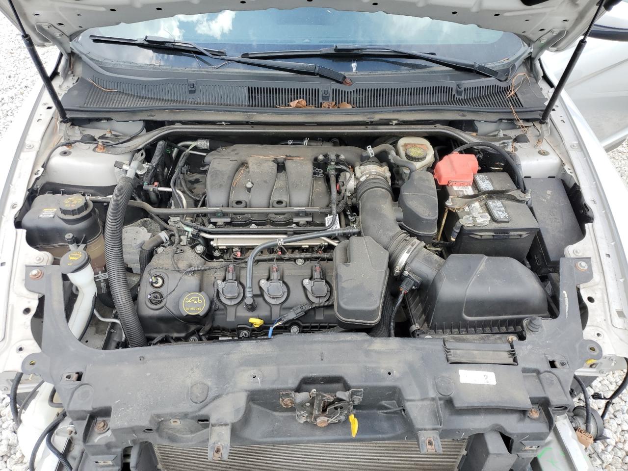 2015 Ford Taurus Sel VIN: 1FAHP2E88FG154597 Lot: 64657895