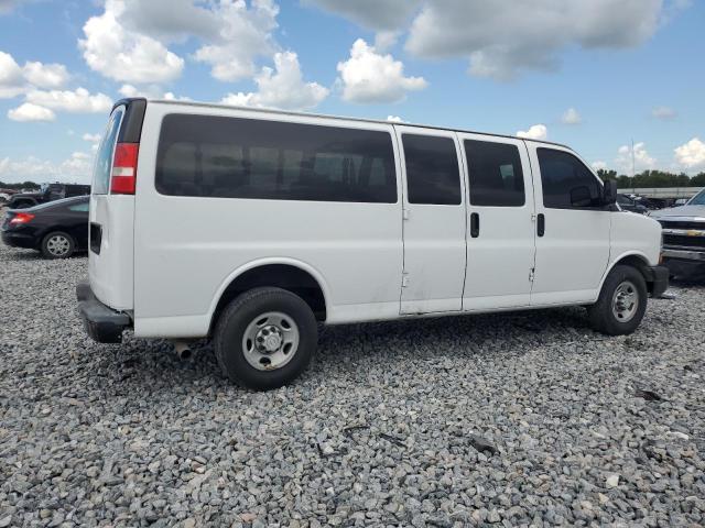 Minivans CHEVROLET EXPRESS 2017 Biały