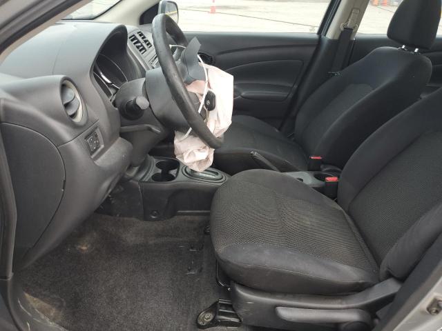  NISSAN VERSA 2012 Srebrny