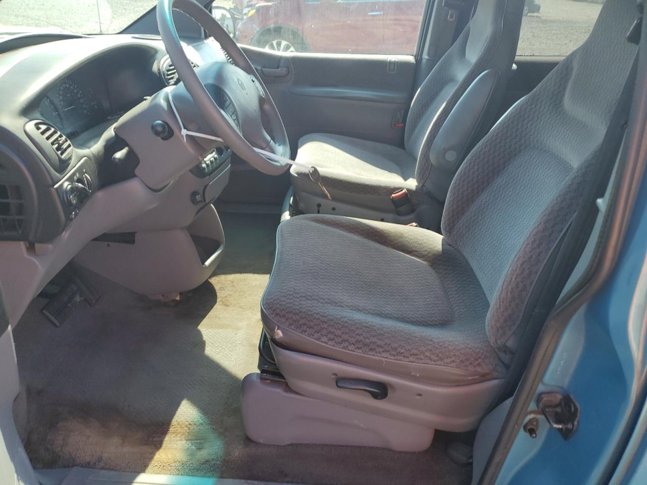1999 Dodge Grand Caravan Se VIN: 2B4GP44G9XR204463 Lot: 64301385