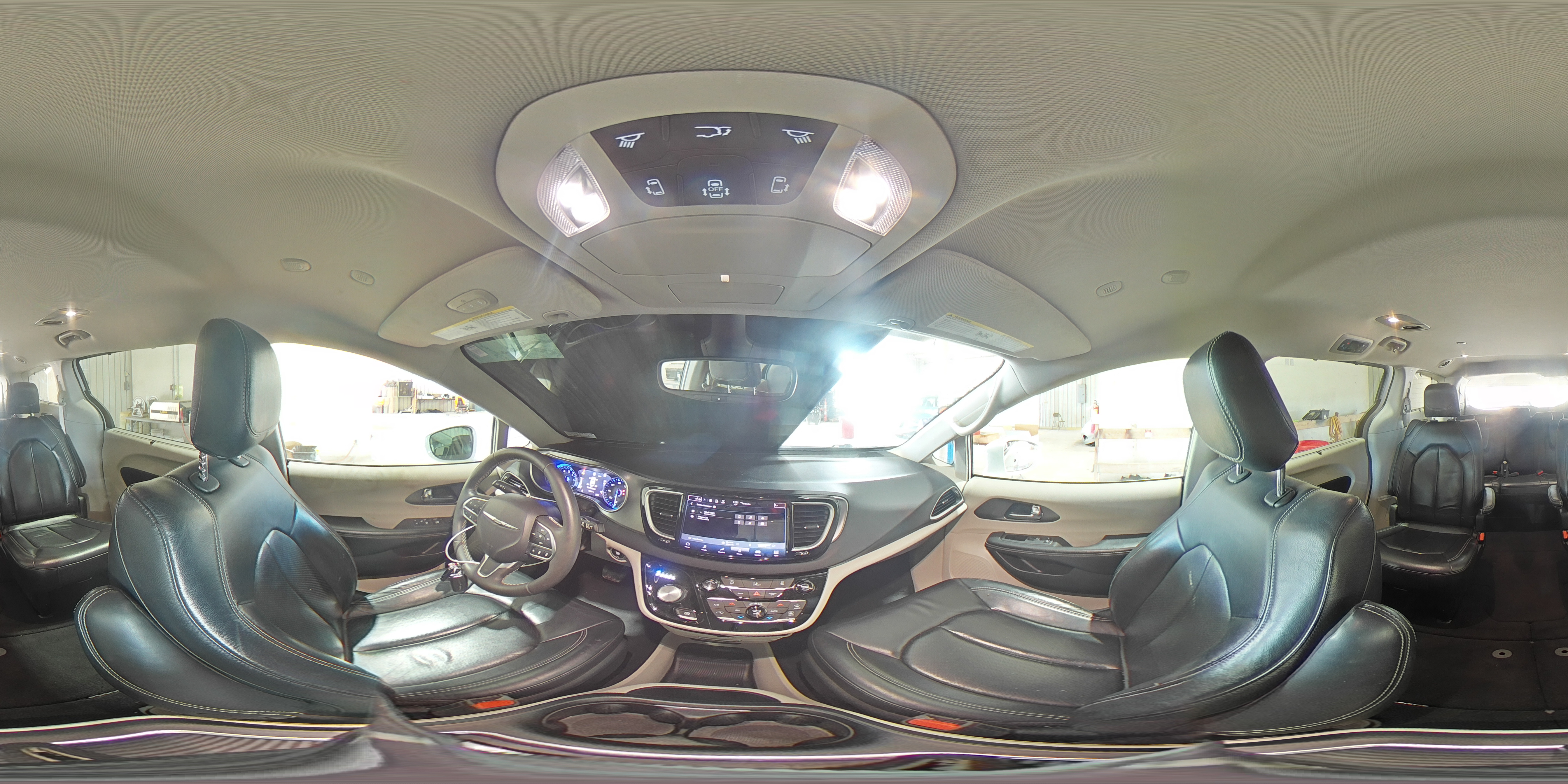 2022 Chrysler Pacifica Touring L VIN: 2C4RC1BG4NR215134 Lot: 64838405