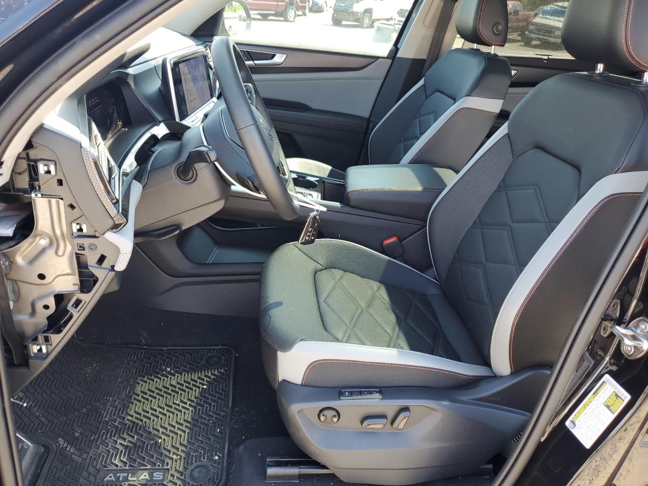 2024 Volkswagen Atlas Peak Edition Sel VIN: 1V2GR2CA7RC591748 Lot: 61617115