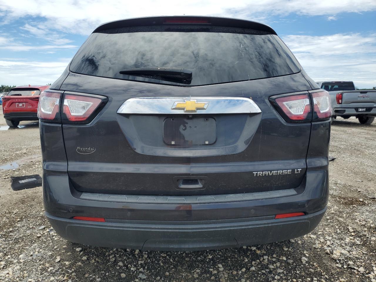 2015 Chevrolet Traverse Lt VIN: 1GNKRHKD3FJ352058 Lot: 65891555