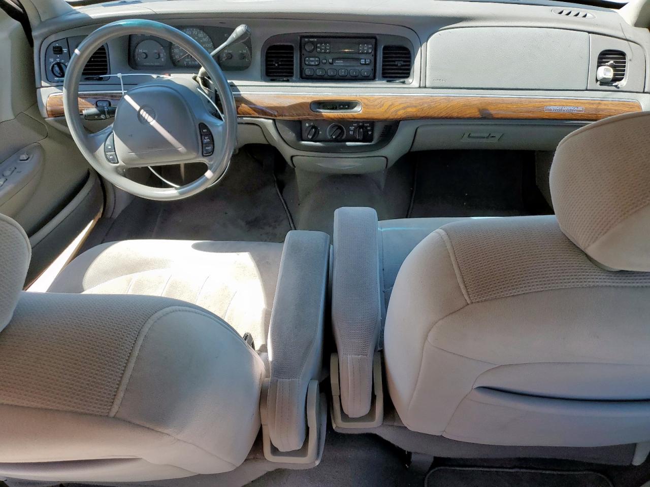 1998 Mercury Grand Marquis Gs VIN: 2MEFM74WXWX651425 Lot: 65161705