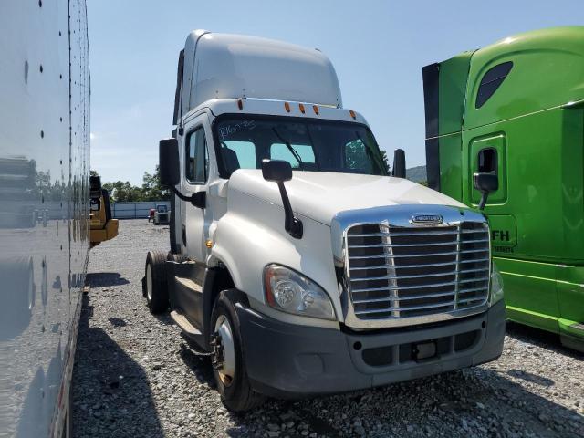 2015 Freightliner Cascadia 125 Semi Truck