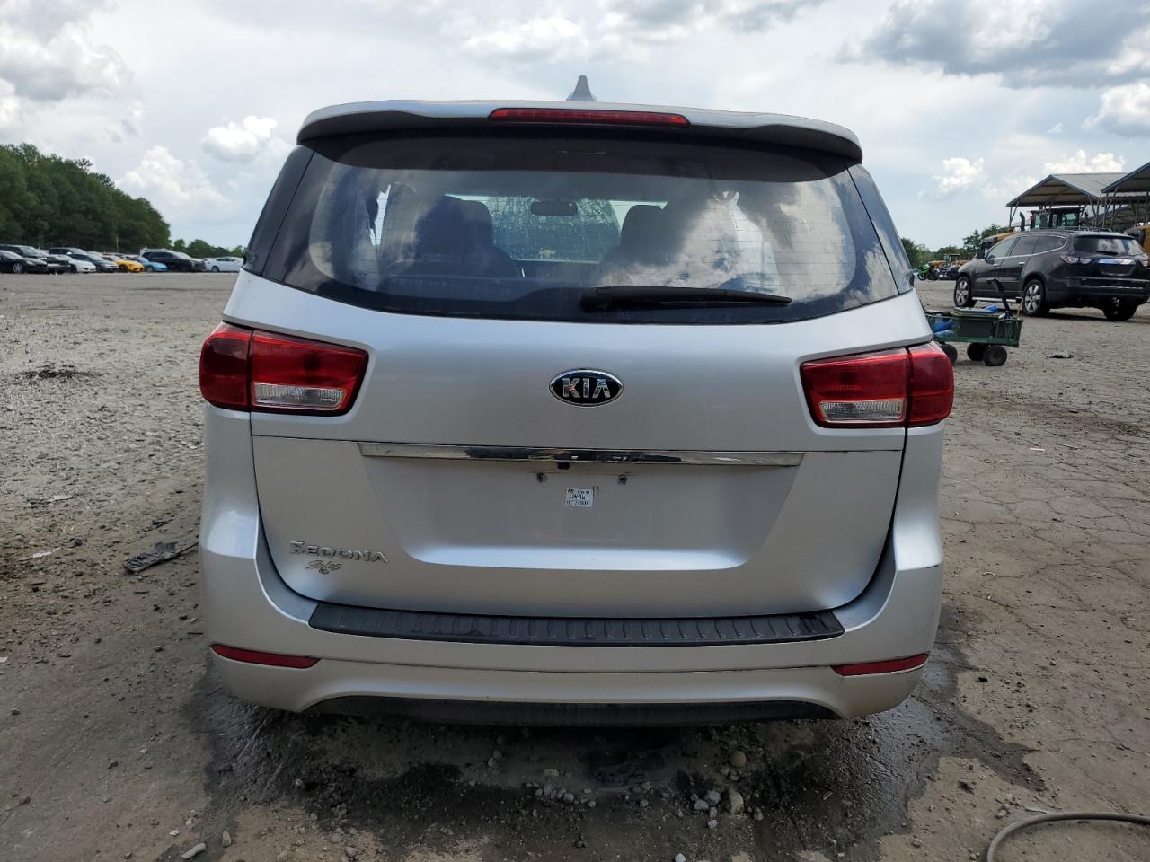 2017 Kia Sedona L VIN: KNDMA5C19H6285029 Lot: 64225445