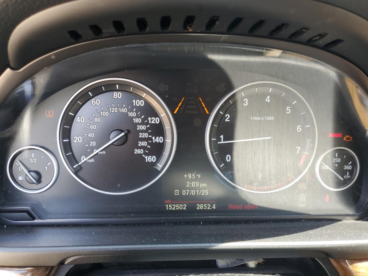 2012 BMW 528 Xi VIN: WBAXH5C54CC595138 Lot: 62810025