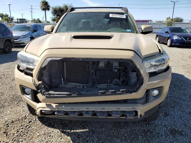 TOYOTA TACOMA 2017 Beżowy
