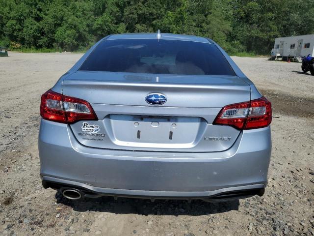  SUBARU LEGACY 2018 Srebrny