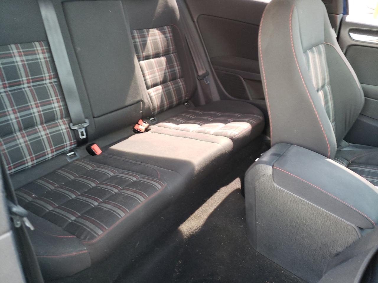 2013 Volkswagen Gti VIN: WVWFD7AJ2DW088325 Lot: 63396205