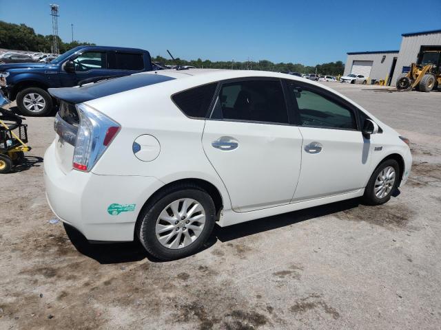  TOYOTA PRIUS 2015 Biały