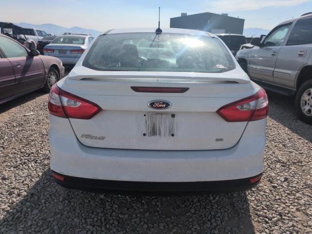  FORD FOCUS 2013 Biały