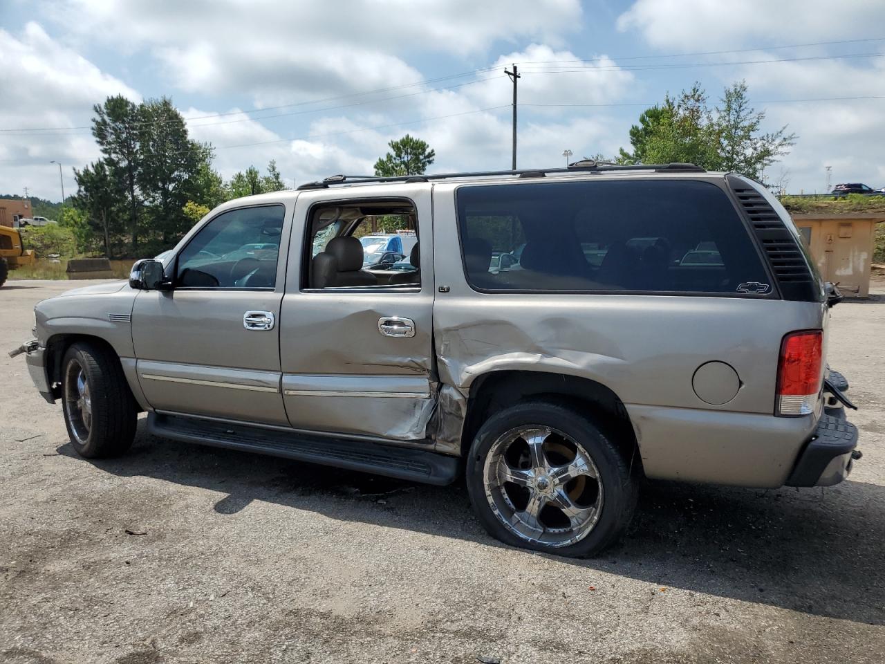 2003 Chevrolet Suburban C1500 VIN: 1GNEC16Z13J221251 Lot: 64169045