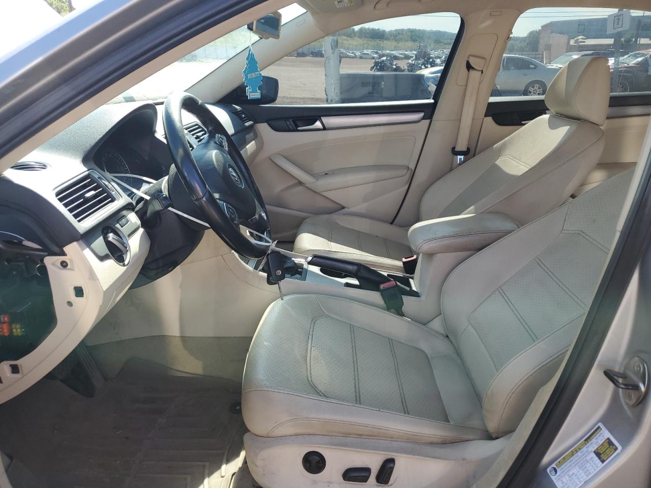 2014 Volkswagen Passat Se VIN: 1VWBN7A32EC042930 Lot: 62376265