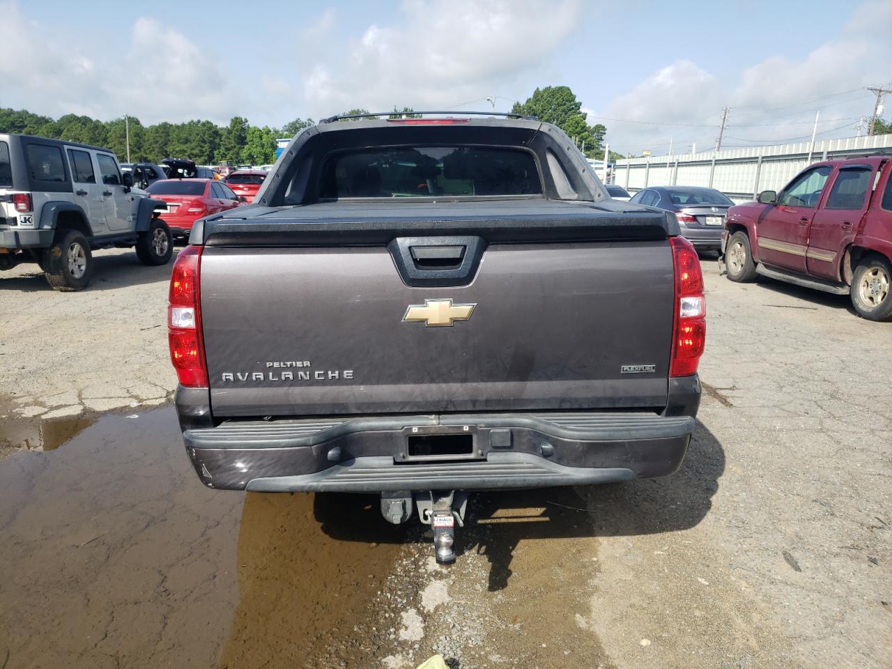 2011 Chevrolet Avalanche Ls VIN: 3GNMCEE02BG258346 Lot: 63843895
