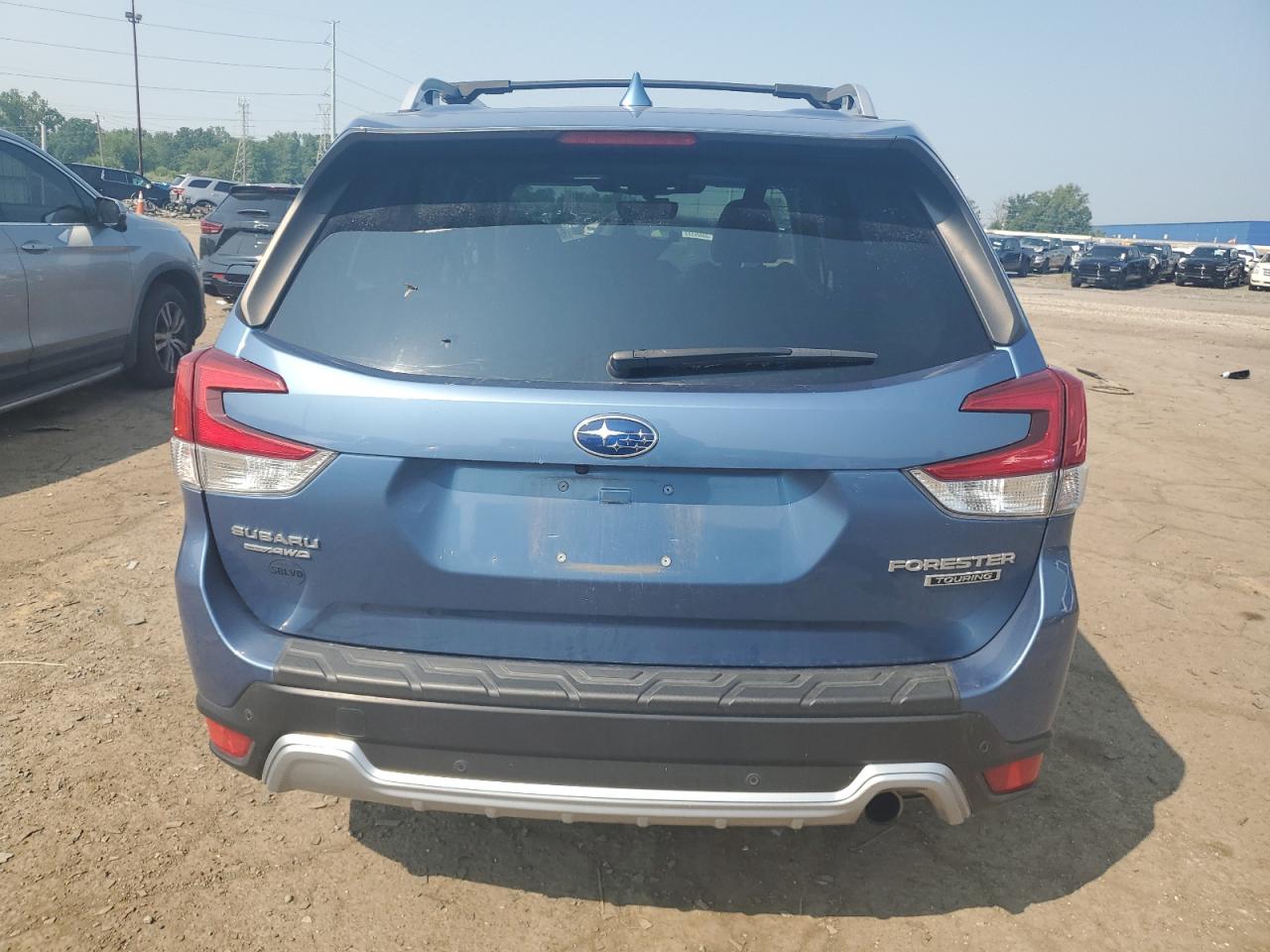 2022 Subaru Forester Touring VIN: JF2SKARC3NH438768 Lot: 64783845