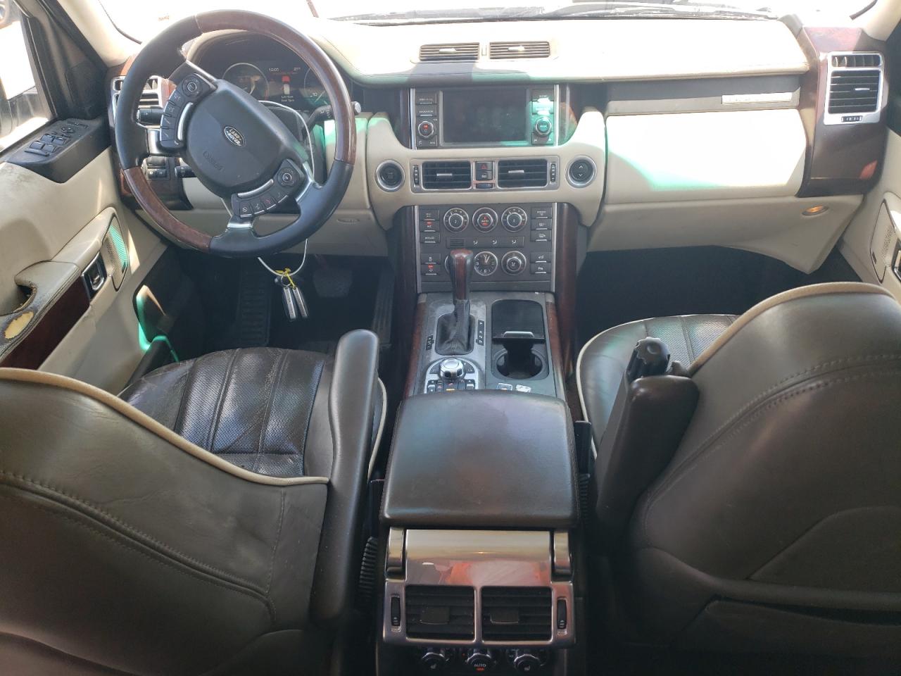 2011 Land Rover Range Rover Hse Luxury VIN: SALMF1D44BA355827 Lot: 62593675