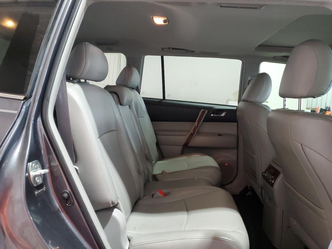 2013 Toyota Highlander Limited VIN: 5TDYK3EH7DS127294 Lot: 64483555