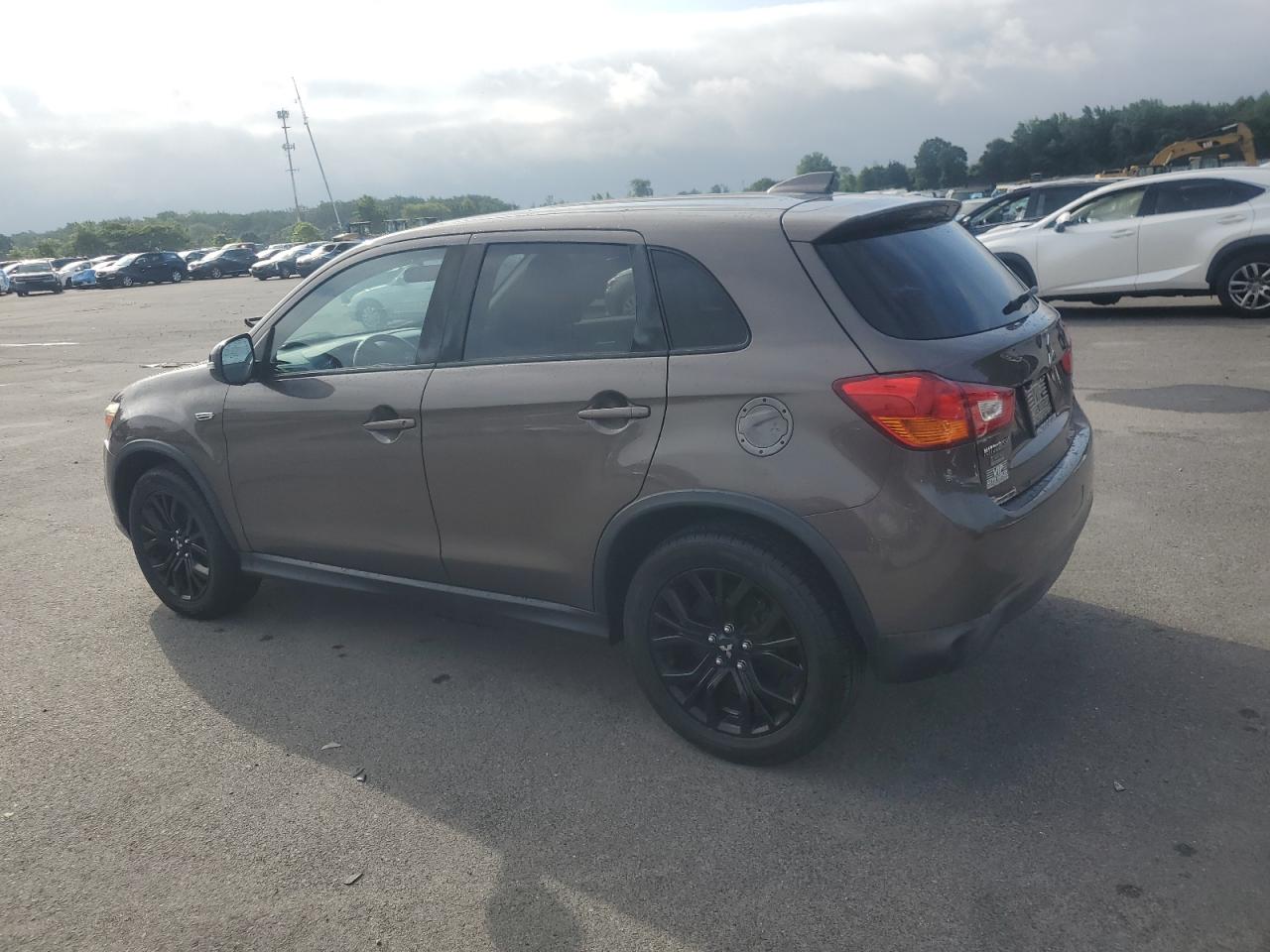 2017 Mitsubishi Outlander Sport Es VIN: JA4AP3AU7HZ068400 Lot: 64062425