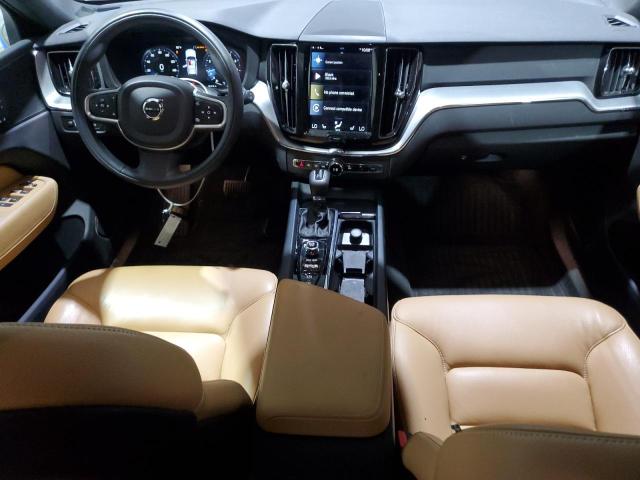  VOLVO XC60 2018 Белы