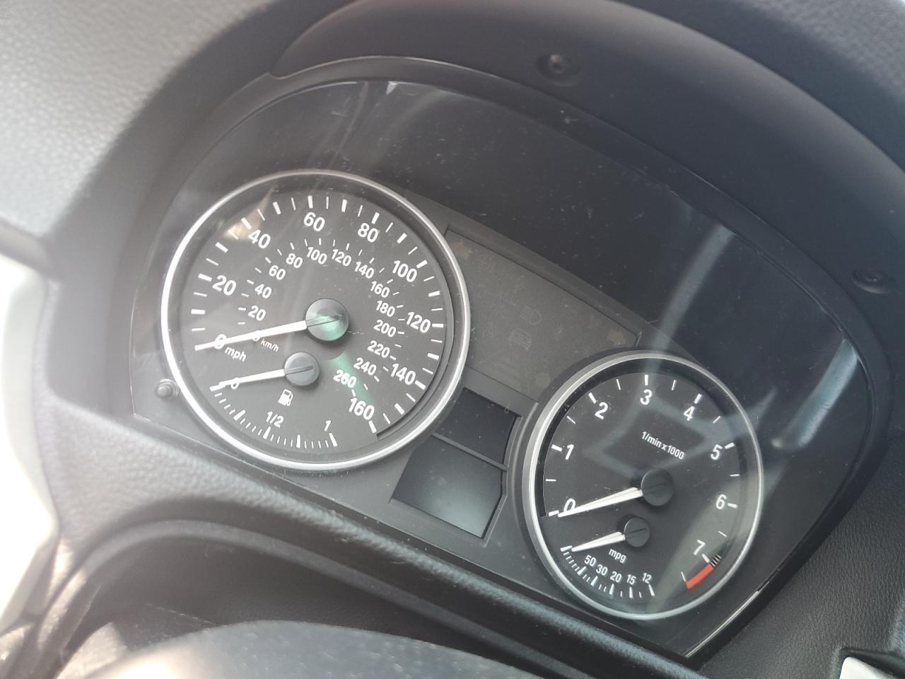wbavc73567kp32965 WBAVC73567KP32965 2007 BMW 328 Xi Sulev