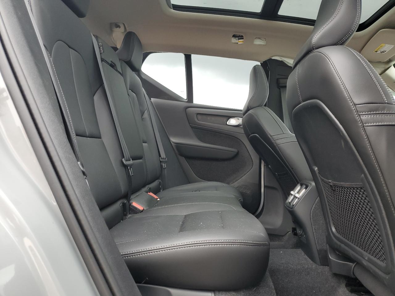 2025 Volvo Xc40 Core VIN: YV4L12UJ6S2472054 Lot: 63323175