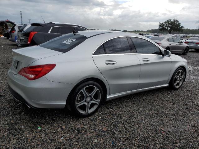 Sedans MERCEDES-BENZ CLA-CLASS 2014 Srebrny