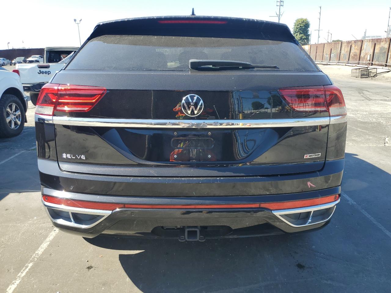2020 Volkswagen Atlas Cross Sport Sel R-Line VIN: 1V2RE2CA7LC211979 Lot: 63501315