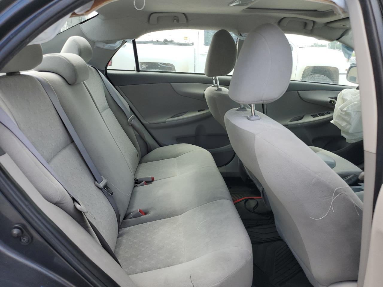 2009 Toyota Corolla Base VIN: 1NXBU40E29Z009879 Lot: 64993525