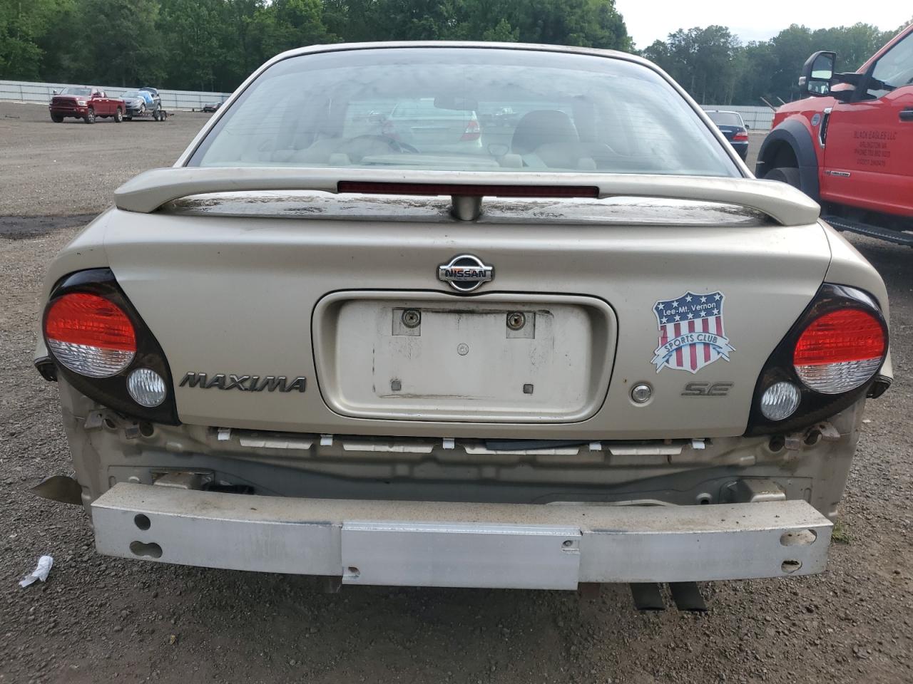 2000 Nissan Maxima Gle VIN: JN1CA31A5YT010605 Lot: 65340315