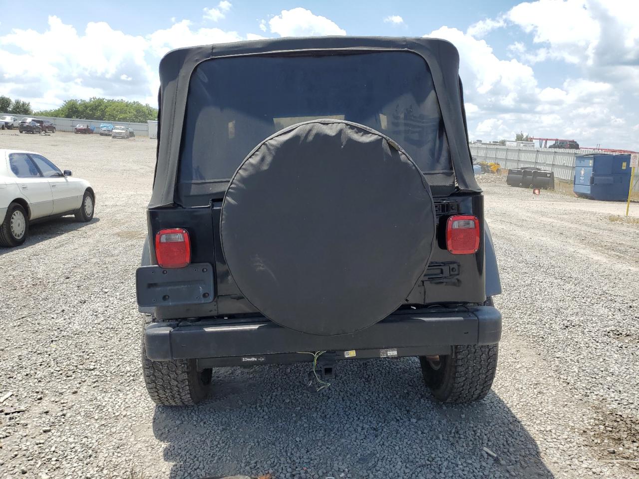 2005 Jeep Wrangler / Tj Rubicon VIN: 1J4FA69S55P381528 Lot: 62567585
