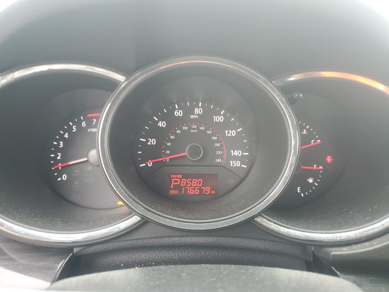 2012 Kia Sorento Base VIN: 5XYKTDA62CG190067 Lot: 65166485