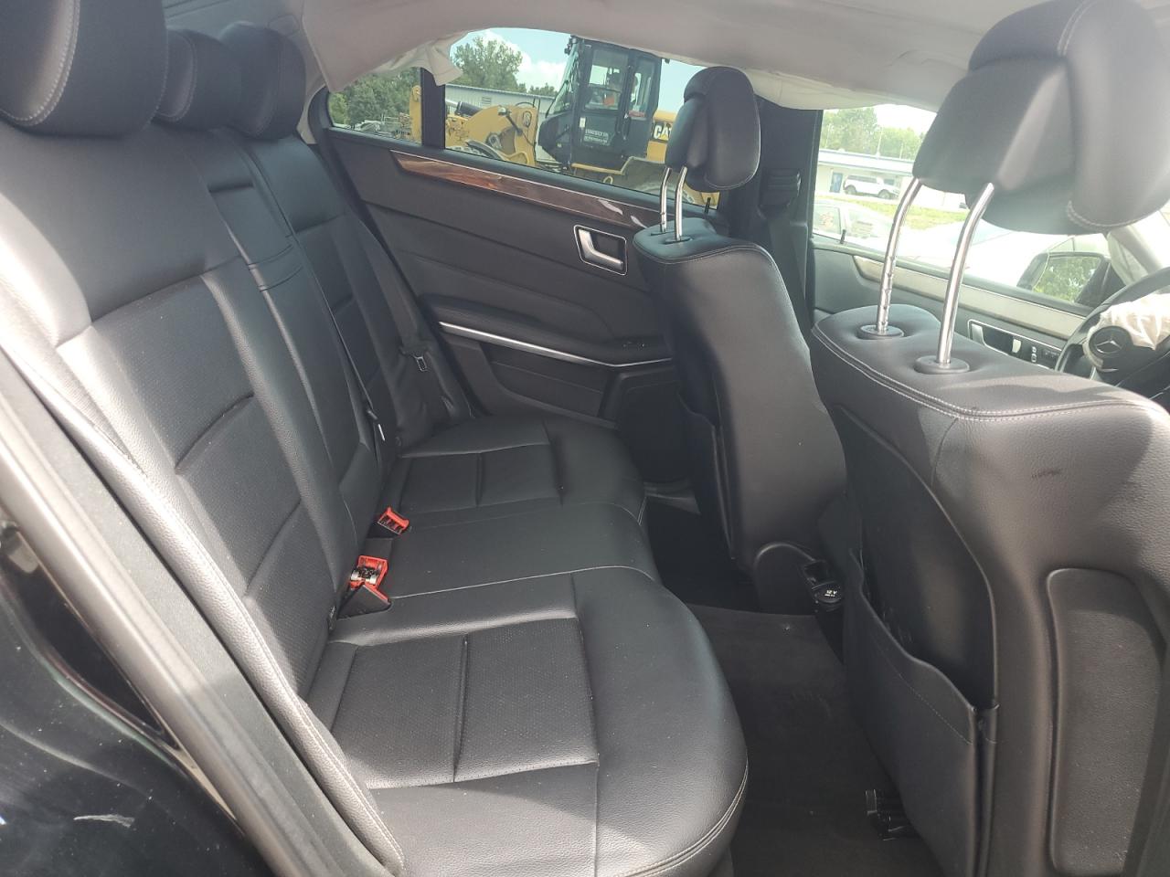 2014 Mercedes-Benz E 350 VIN: WDDHF5KB5EA921022 Lot: 64500775