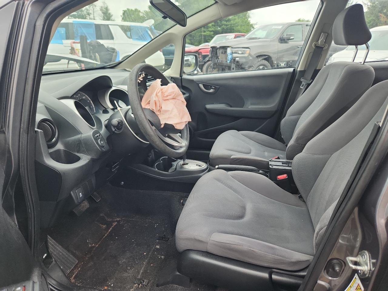 2013 Honda Fit VIN: JHMGE8H35DC027677 Lot: 64938385