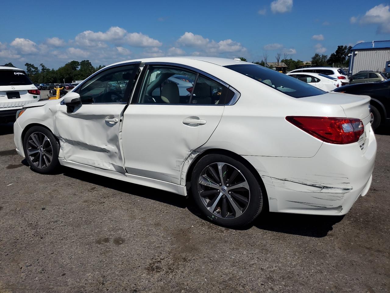 2015 Subaru Legacy 2.5I Limited VIN: 4S3BNAL69F3033117 Lot: 66354245