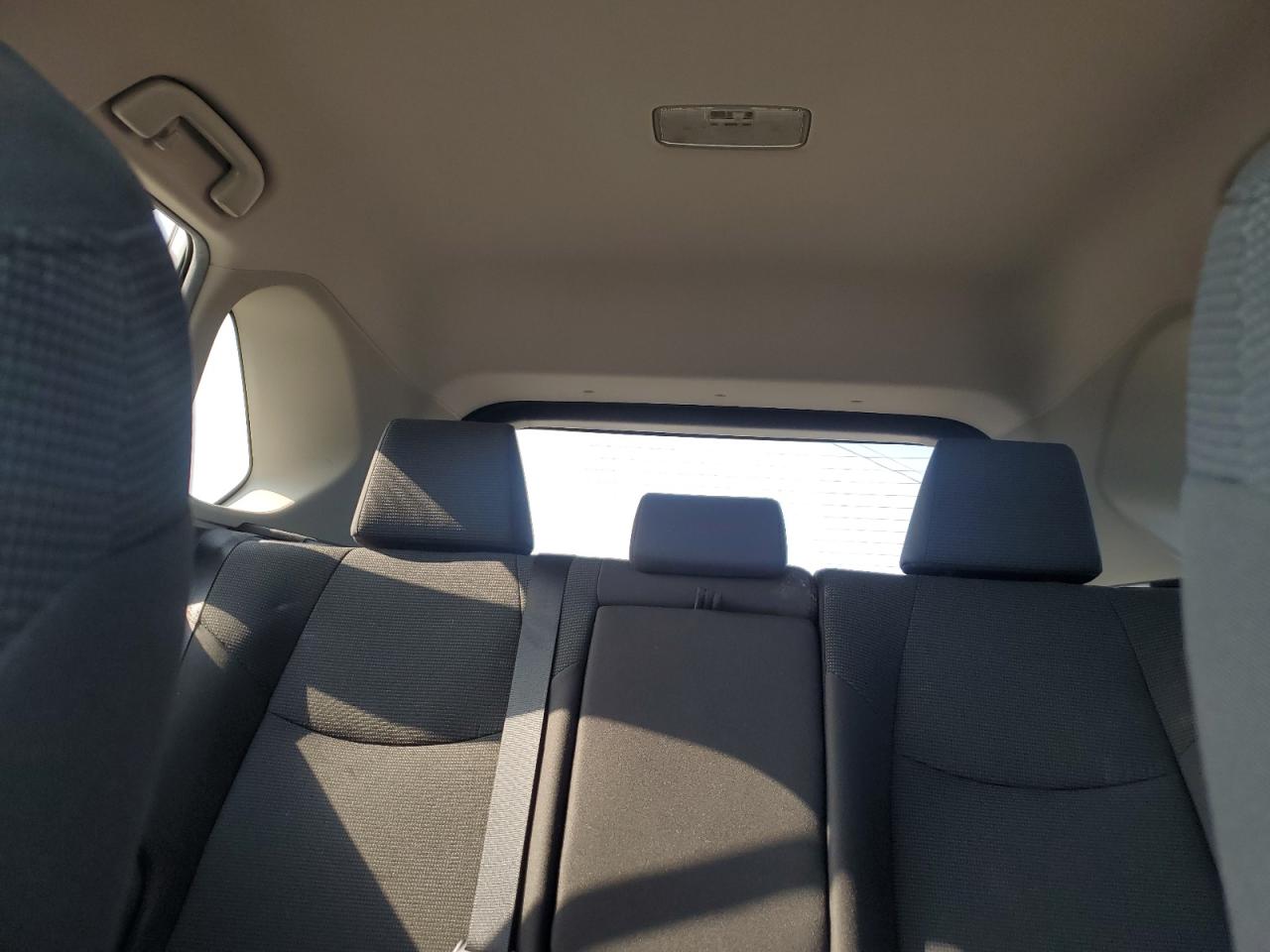 2020 Toyota Rav4 Le VIN: 2T3K1RFV8LC074300 Lot: 65372645