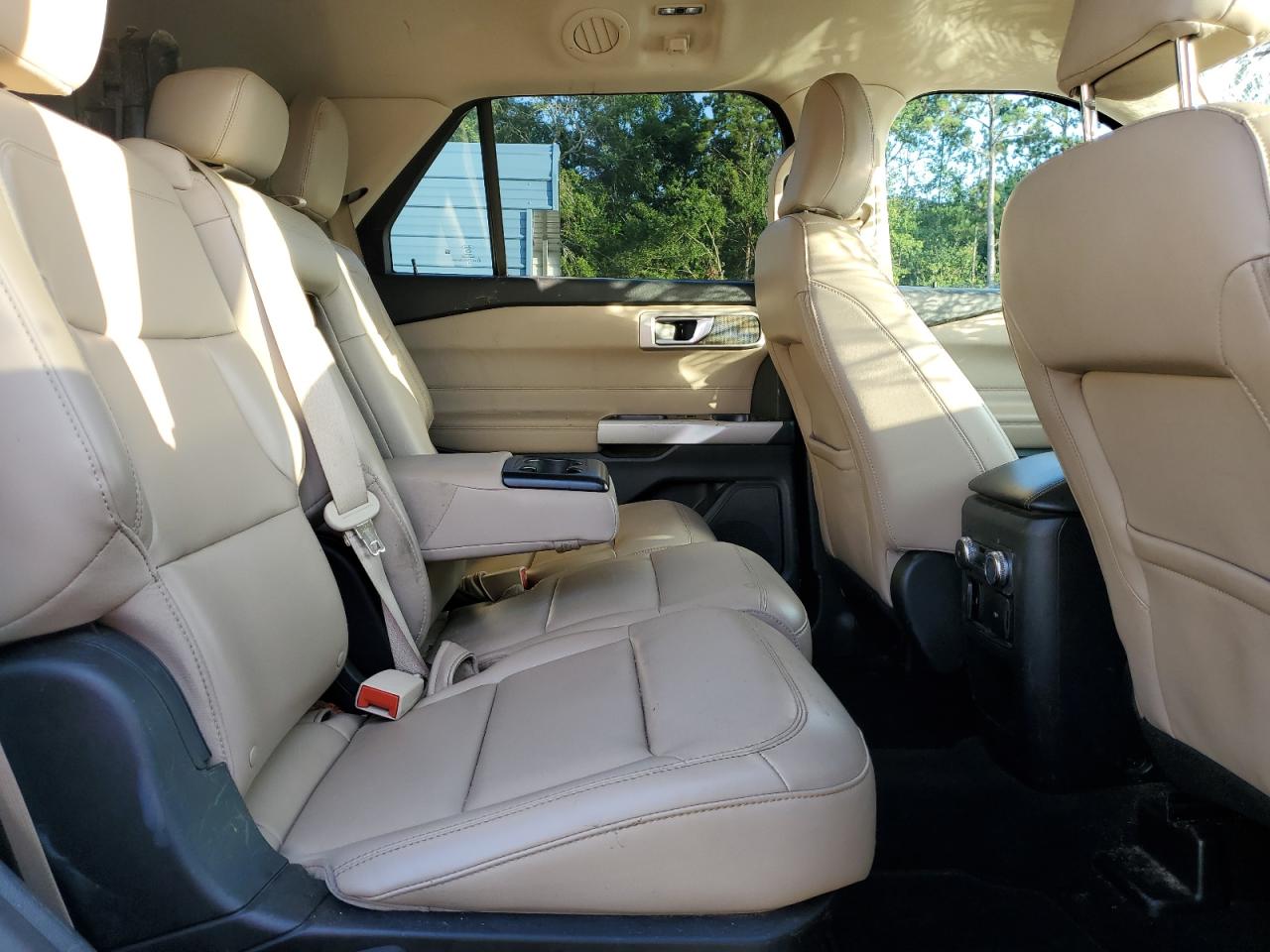 2021 Ford Explorer Xlt VIN: 1FMSK7DH3MGA91821 Lot: 62672635