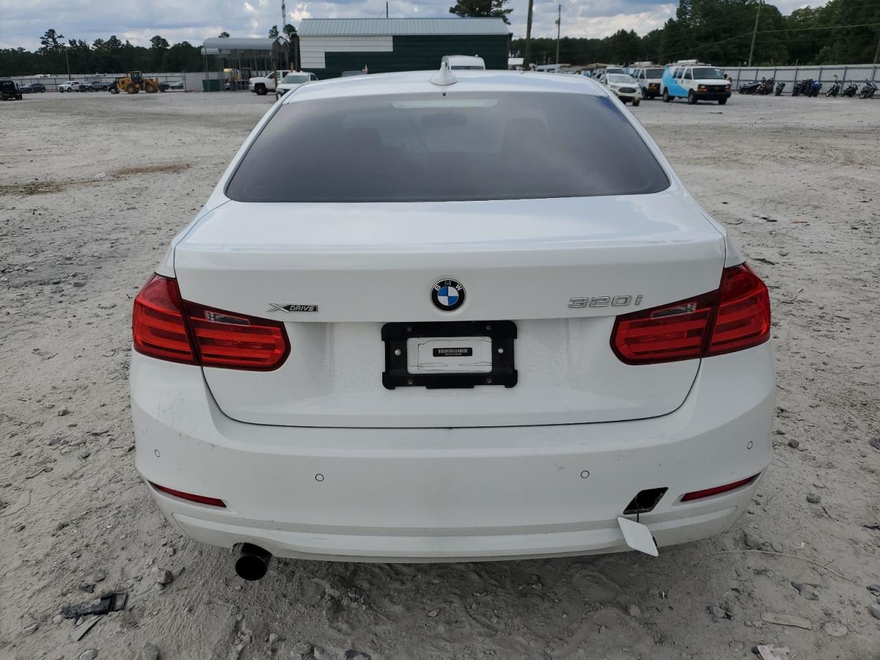 2015 BMW 320 I xDrive VIN: WBA3C3C58FP663908 Lot: 64276265