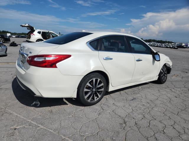  NISSAN ALTIMA 2016 Белы