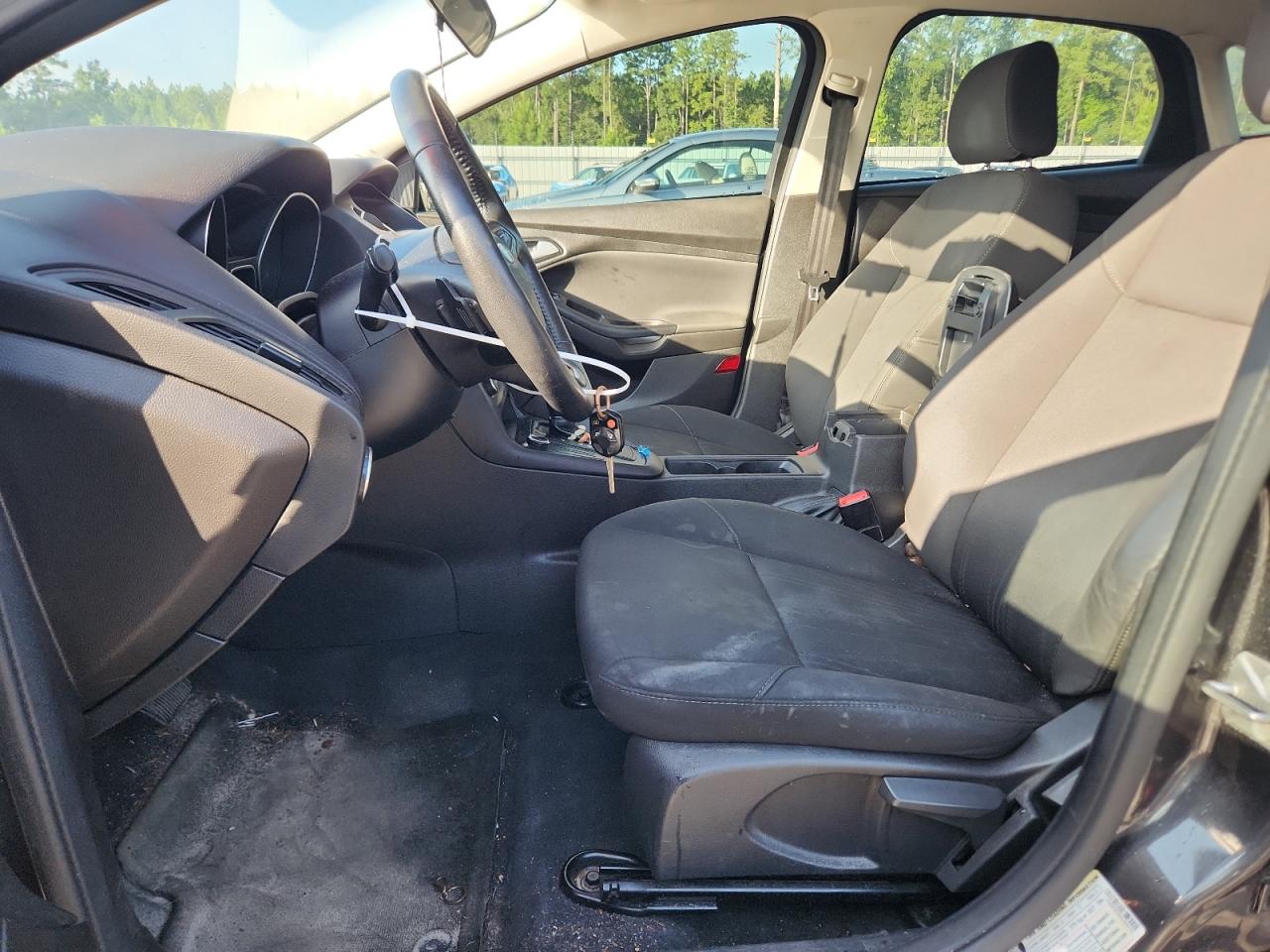 2016 Ford Focus Se VIN: 1FADP3F20GL304743 Lot: 64641365