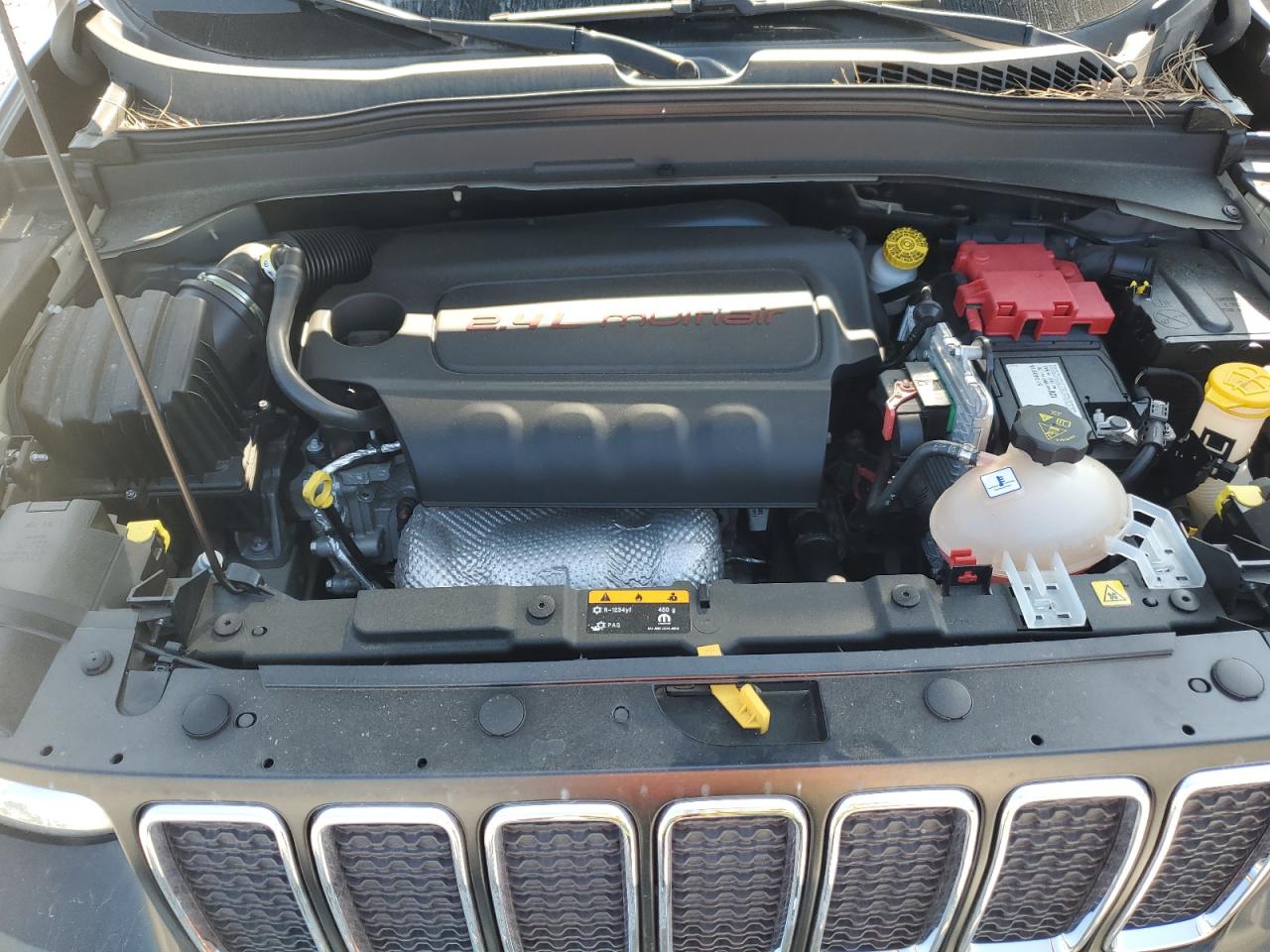 2020 Jeep Renegade Latitude VIN: ZACNJABB3LPL28810 Lot: 63623385