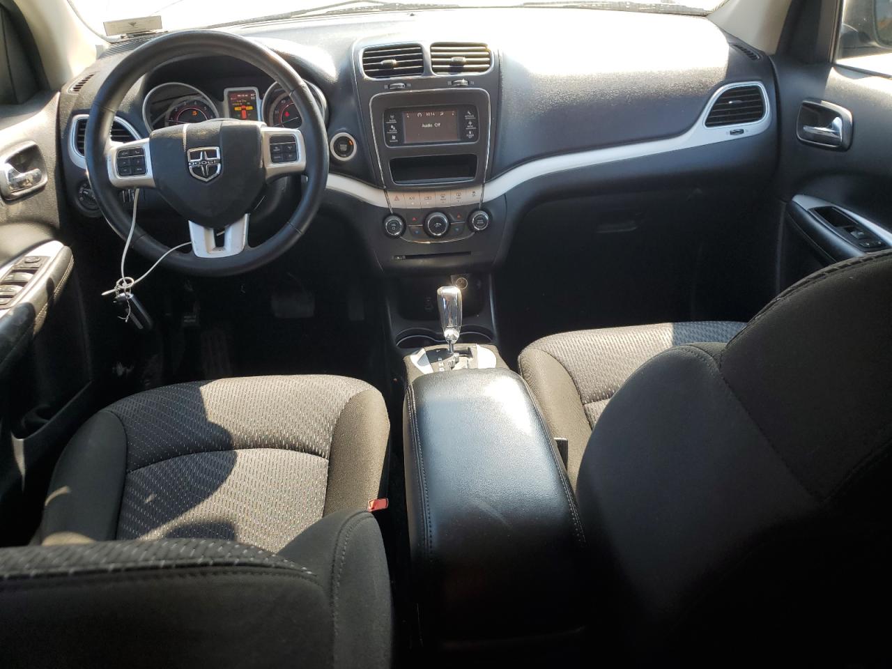 2019 Dodge Journey Se VIN: 3C4PDCBB1KT687076 Lot: 63305875